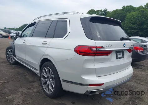 2020 BMW X7 xDrive40I z USA, uszkodzony, nr VIN 5UXCW2C0XL9B44238